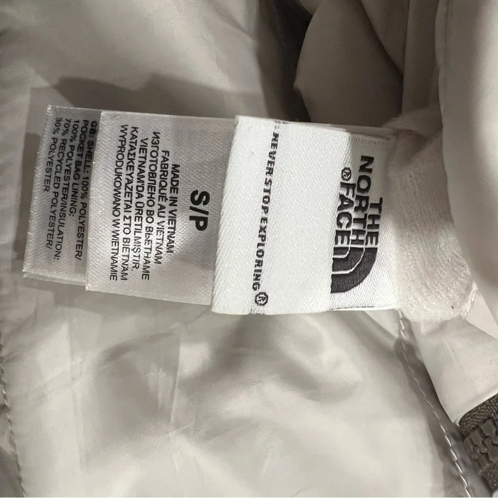 North face vest - Picture 5 of 5